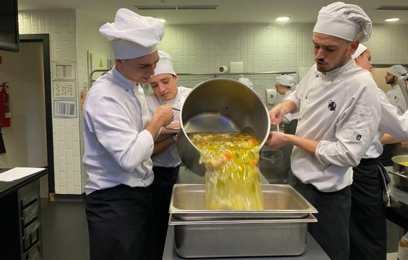 Àpats solidaris CETT Caliu 